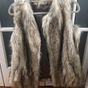 FAUX Vests - size L
